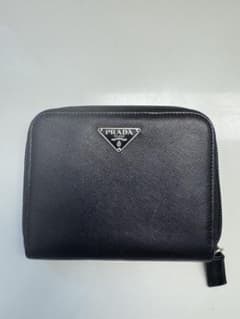 PRADA サフィアーノレザー 二つ折り財布 ブラックのサムネイル