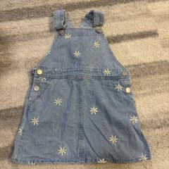 petit main デニム ジャンバースカート 花柄刺繍のサムネイル