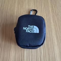 THE NORTH FACE ミニポーチ カラビナ付き 小物入れ ノースフェイスのサムネイル