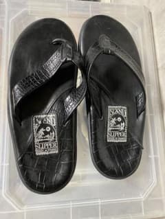  SLIPPER スエード✕クロコ型押し　トングサンダル US9 ISLAND SLIPPER クロコ型押し レザーサンダル ブラック 9 - メルカリ