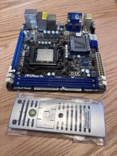 ASRock Z68M-ITX/HT + CPU i3 2120T リモコン付き ASRock Z68M-ITX/HT + CPU i3 2120T リモコン付き - メルカリ