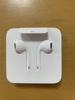 iPhone イヤホン　純正のサムネイル