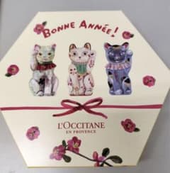 新品未使用　ロクシタン招き猫ハンドクリームのサムネイル