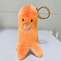 ぶるぶる！ウインナー たこさんウインナー キーホルダー - メルカリ