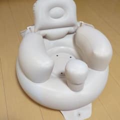 バスチェア　あかちゃん本舗　美品のサムネイル