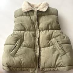 ZARA キッズ ボア襟 中綿ベスト 110cmのサムネイル