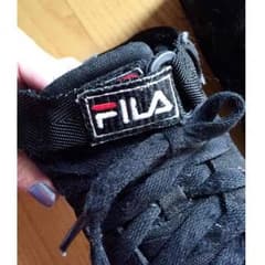 フィラ スニーカーのサムネイル