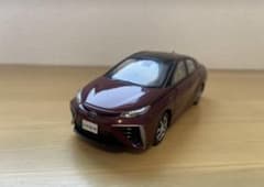 トヨタ ミライ MIRAI カラーサンプル ミニカー ジャンクのサムネイル
