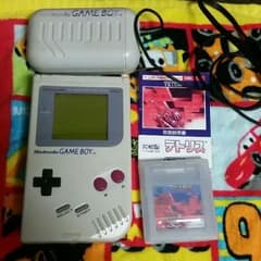 ゲームボーイとテトリスのサムネイル