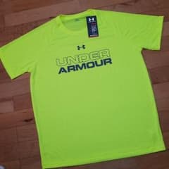 Tシャツ　アンダーアーマーのサムネイル