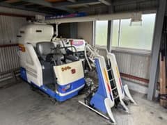 引取り限定 イセキ コンバイン HVA216G-ZAWC 210時間 16馬力 - メルカリ