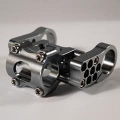 【美品/洗浄済】RIDEA ESF1 チタンカラー 可変ステム 25.4mmのサムネイル