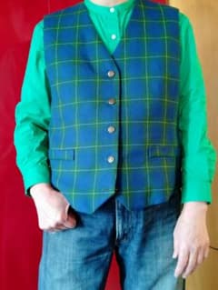ハンドメイド　ウール100%タータンチェック　ベストのサムネイル