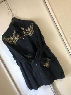 べーすけ様専用♪ジュニアゴルチェブラックシャツのサムネイル