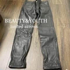 ユナイテッドアローズ　レザー　パンツ　黒のサムネイル