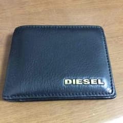 DIESEL 二つ折り財布のサムネイル