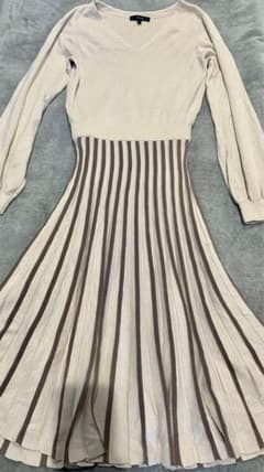 ⭐︎値下げ中⭐︎rienda ストライプ ロングワンピース ベージュのサムネイル