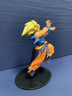 超サイヤ人孫悟空 フィギュアのサムネイル