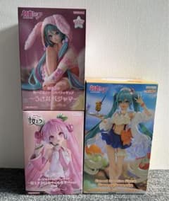 【未開封】初音ミク・桜ミク　フィギュア 3体セット