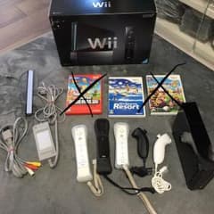 wii 本体＋コントローラ3本 ＋wii sports resortのサムネイル