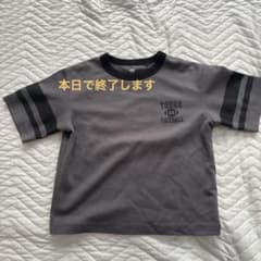 UNIQLO Tシャツのサムネイル