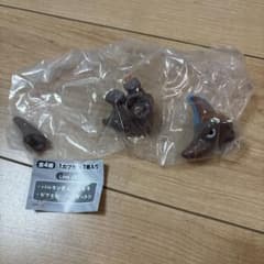 ウルトラマン かいじゅうすきゃらとん カプセルトイ ゴモラのサムネイル