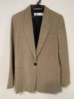 ZARA ザラ ベージュジャケットのサムネイル
