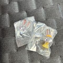 【きなこ様専用】ズートピア2 めじるしアクセサリー ジュディABのサムネイル