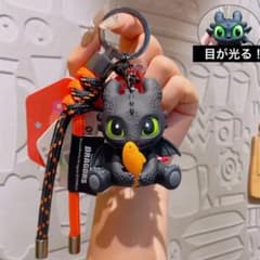 目が光る❣️ヒックとドラゴン トゥース ナイトフューリー お魚ver