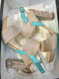 LANVIN ベージュ・ターコイズ ハイヒールサンダルのサムネイル