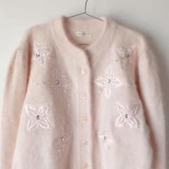 USED 古着 ピンク アンゴラ 混合 お花 パール ニット カーディガン USED 古着 ピンク アンゴラ 混合 お花 パール ニット カーディガン