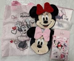 ディズニーストア ミニー シークレットおでかけセットのサムネイル
