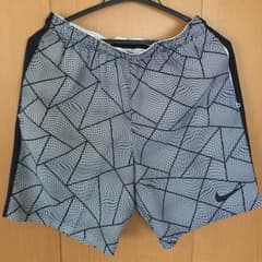 ナイキ ハーフパンツのサムネイル