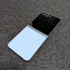 早い者勝ち！Galaxy Z Flip6 256GB SIMフリー ブルー - メルカリ