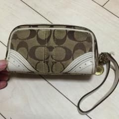 coachポーチのサムネイル