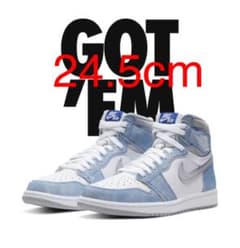 7/30まで。NIKE JORDAN1 ハイパーロイヤルのサムネイル