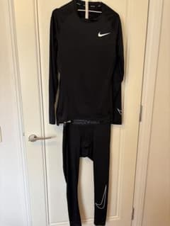 nikeコンプレッションインナー薄手上下セットLサイズのサムネイル