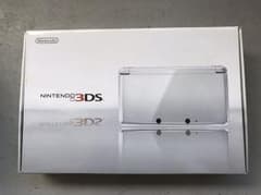 【新品】 任天堂 ニンテンドー 3DS 本体 アイスホワイトのサムネイル
