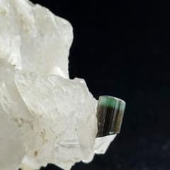 パキスタン産 グリーンキャップ トルマリン 水晶 共生 鉱物標本