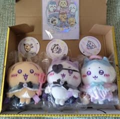 お値下げ　新品未使用ちいかわ　てんしとあくま　マスコット3点セットおまけ付きのサムネイル