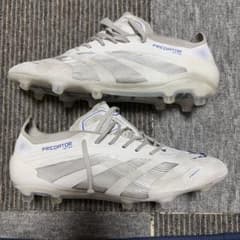adidas PREDATOR サッカースパイク　FGのサムネイル