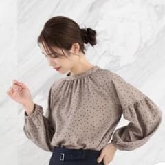 みぎてばてぎみ様専用　ブラウスのサムネイル