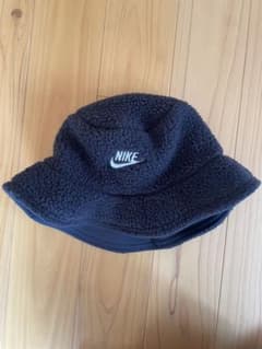 Nike ブラック バケットハット フリース　リバーシブルのサムネイル