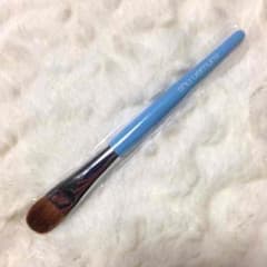 【JK様専用】シュウウエムラ アイシャドウブラシ（ノベルティ）のサムネイル