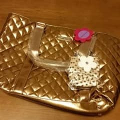 新品☆ハンナフラ　マザーズバッグ　ブロンズのサムネイル