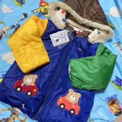 新品タグ付未使用☆定価12000円ミキハウスホットビマルチリバーシブルジャケットのサムネイル