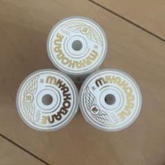 都羽根　絹手縫い糸のサムネイル