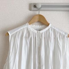 カプリシューレマージュ　ノースリワンピースのサムネイル