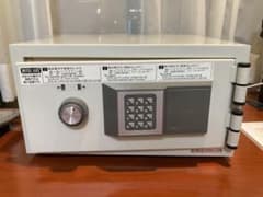 【さくらさくらさん専用】キング工業 CPS-EH 金庫のサムネイル