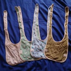 ベビー用スタイ 4枚セット シンプル 男の子 女の子